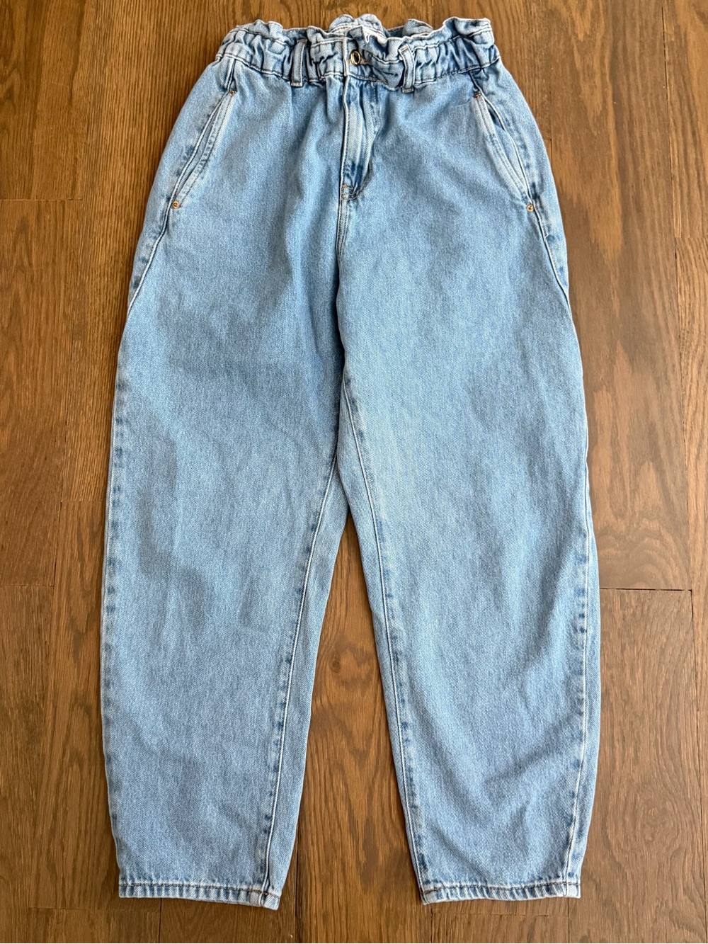 Zara Light Blue Relaxed Denim Jeans with Paperbag Waist